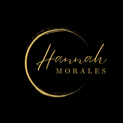 Black and Gold Classy Minimalist Circular Name Logo